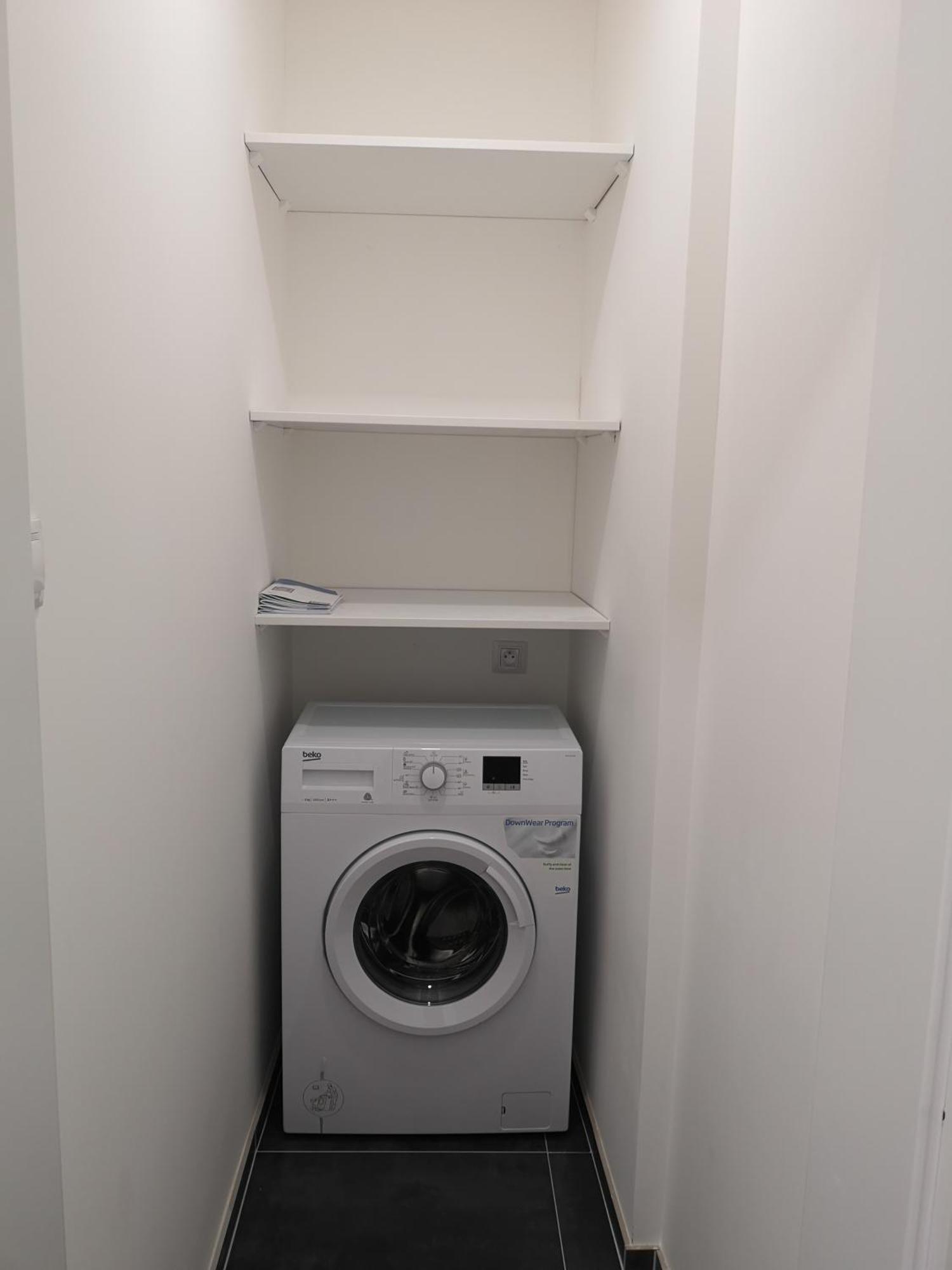 Slnecny Apartman Blizko Centra Apartment Kosice Bagian luar foto